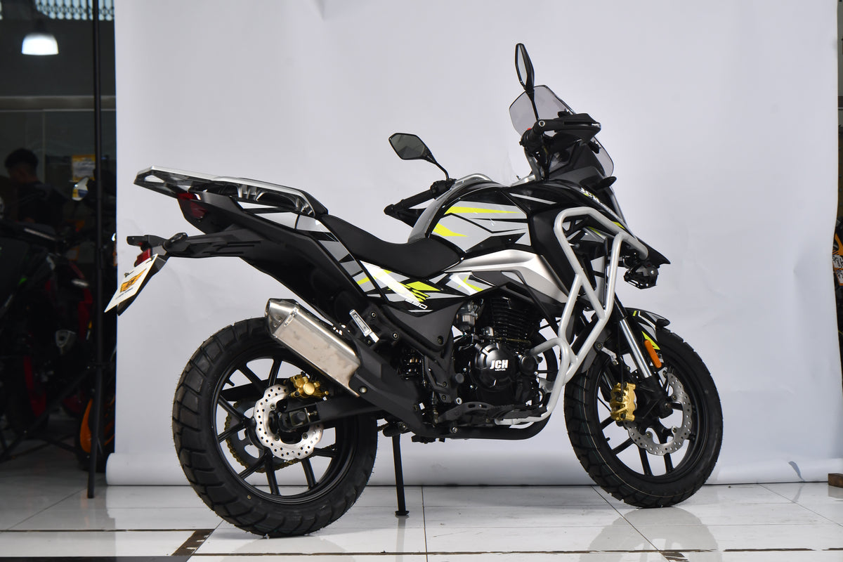 GS 250 JCH
